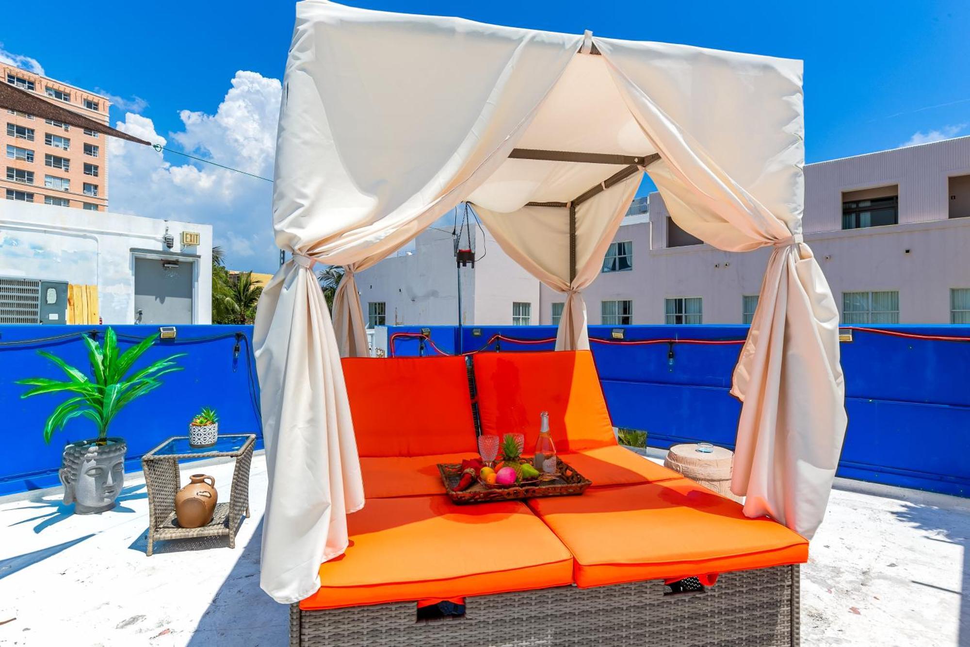 2Bedroom 2Bath Loft Exclusive Rooftop&Jacuzzi,1Block From Beach Miami Beach Exterior photo