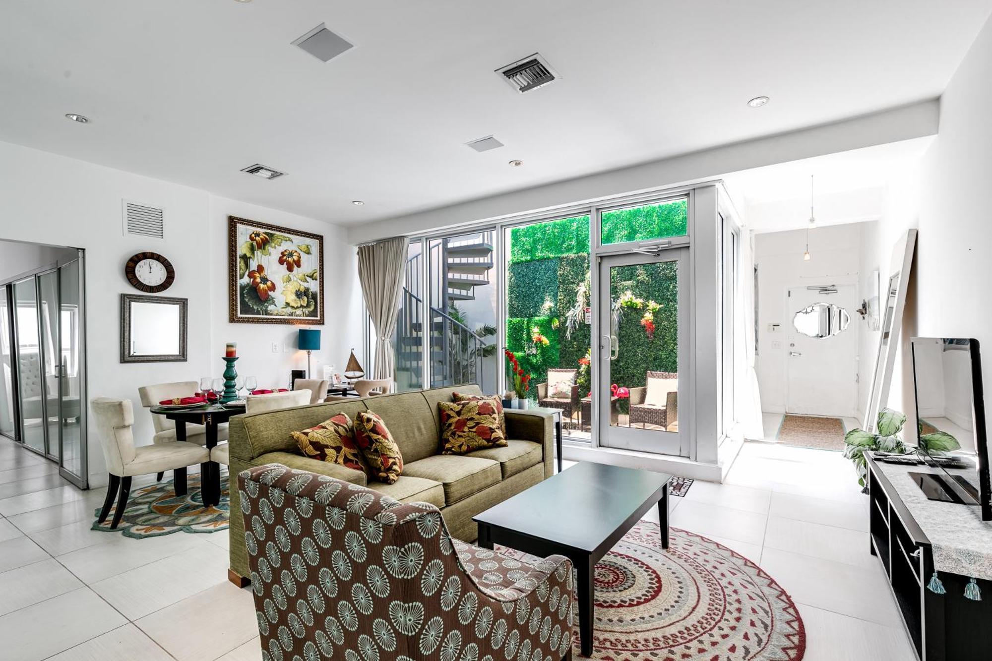 2Bedroom 2Bath Loft Exclusive Rooftop&Jacuzzi,1Block From Beach Miami Beach Exterior photo